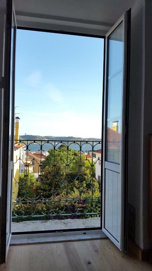 Apartamentos Tejo A Vista Лісабон Екстер'єр фото
